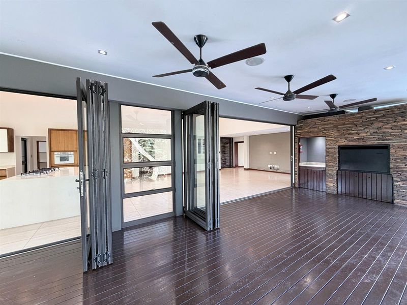 Private home in Simbithi Eco Estate - Photo 5
