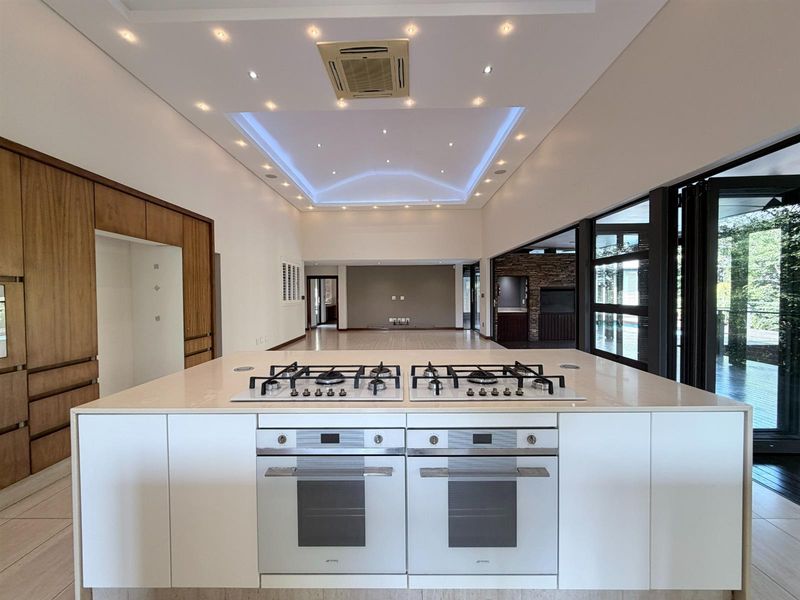 Private home in Simbithi Eco Estate - Photo 10