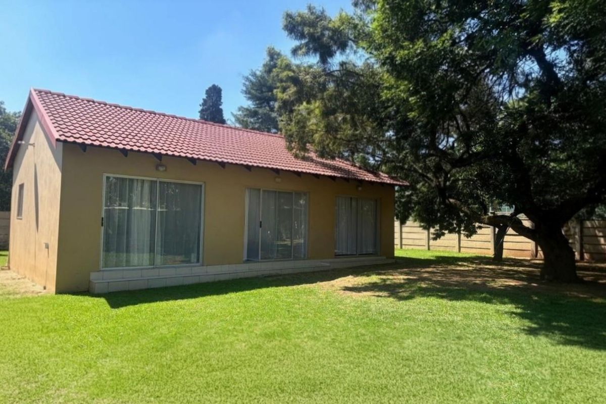 Guest house For Sale in Del Judor Ext 1, Del Judor, Witbank - Photo 4