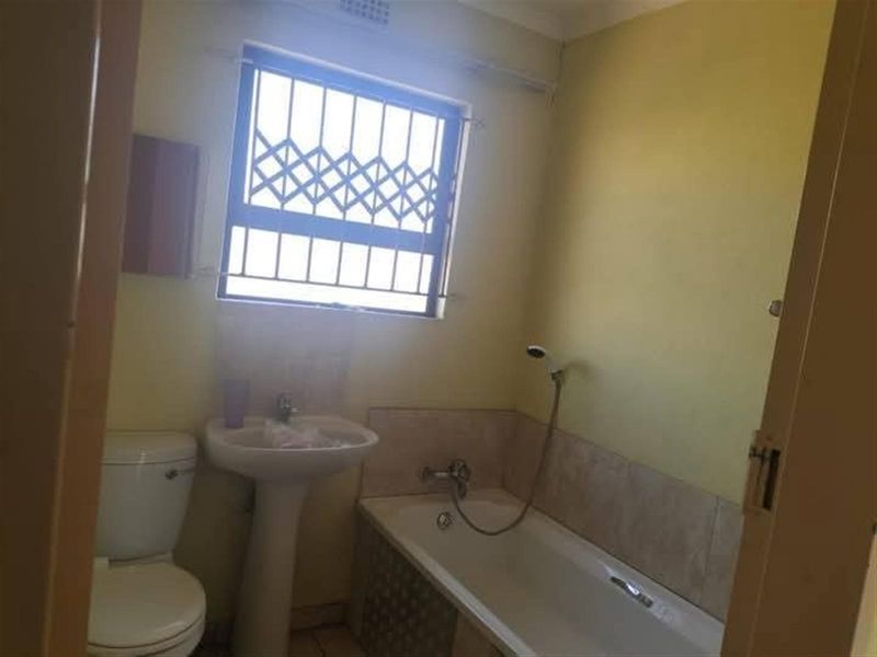 House For Sale in Vanderbijlpark CE, Vanderbijlpark - Photo 7