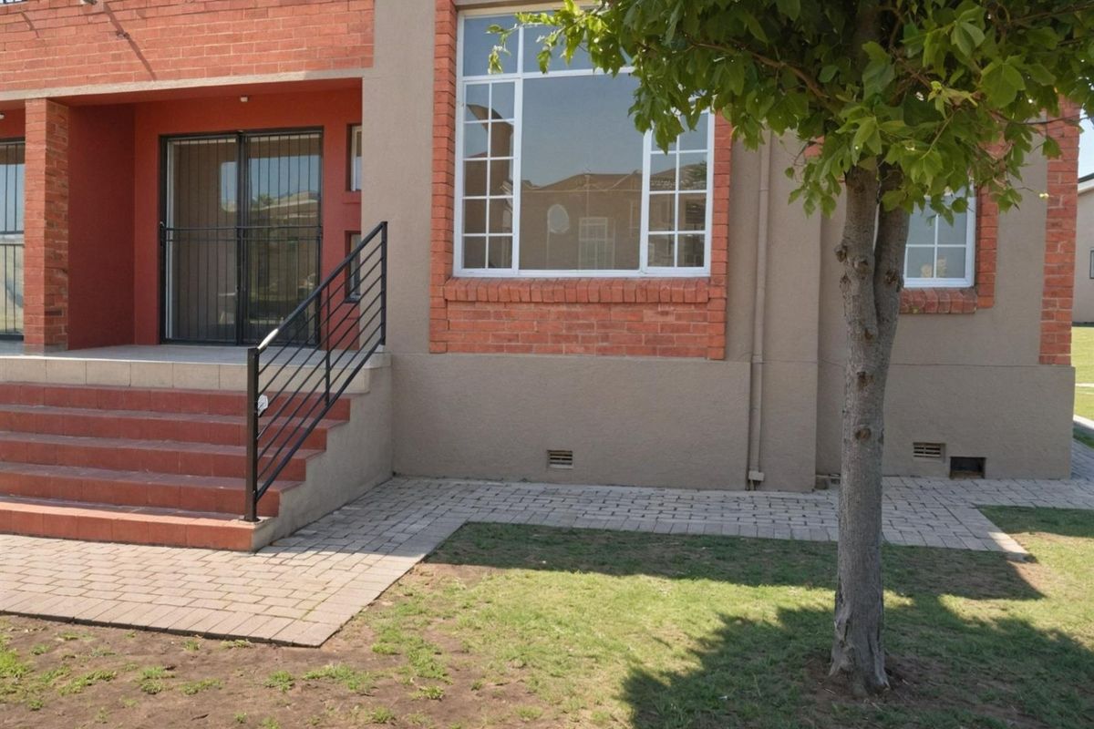 2Bed 1Bath Spacious Ground Floor Unit For Sale - Photo 3