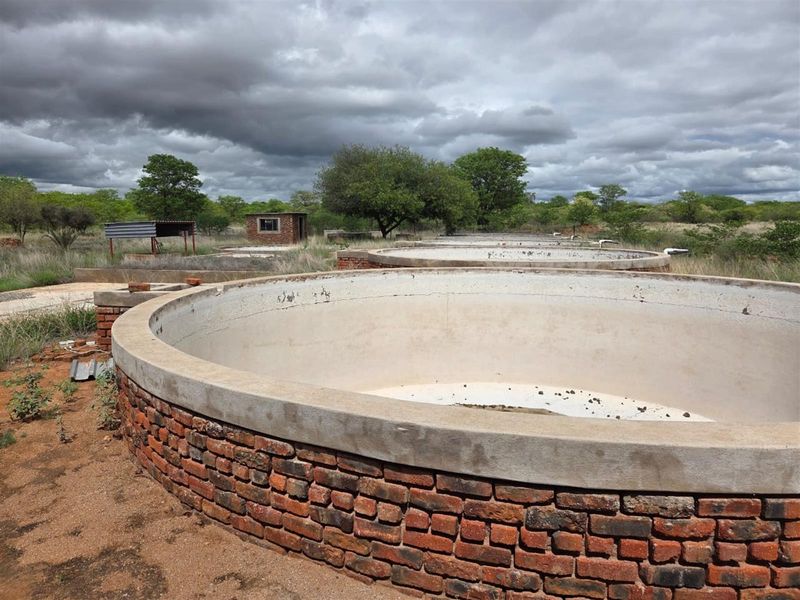 Bushveld Farm with Aquaculture and Crop Potential - Photo 2