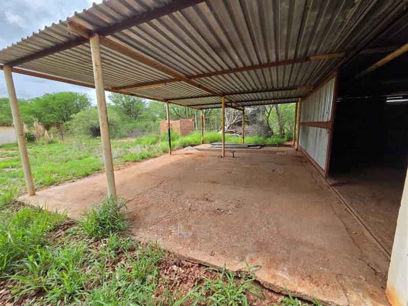 Bushveld Farm with Aquaculture and Crop Potential - Photo 5