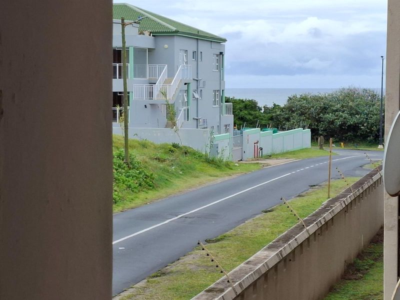 Apartment For Sale in Port Shepstone Central, Port Shepstone, KwaZulu Natal - Photo 2
