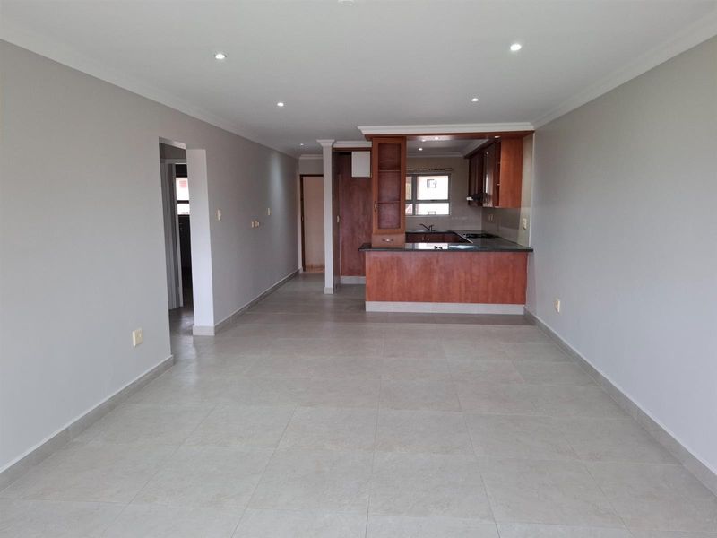 Apartment For Sale in Port Shepstone Central, Port Shepstone, KwaZulu Natal - Photo 5