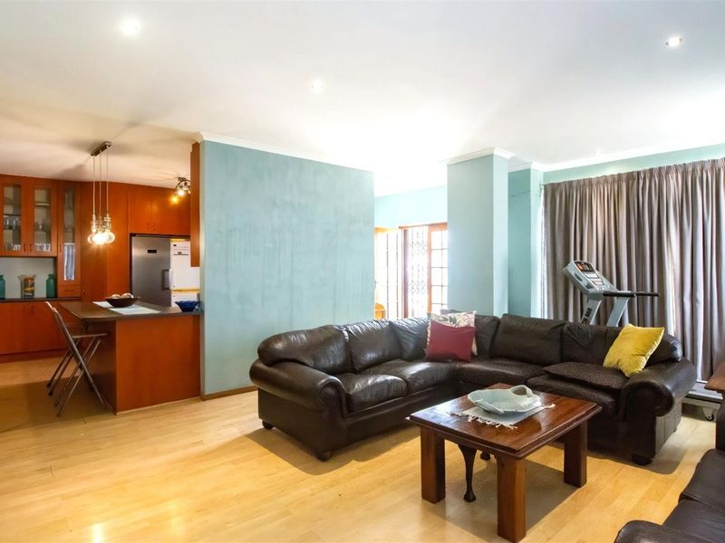 Spacious 4-Bedroom Home for Sale in Jeffreys Bay | Walk to Albatross Beach - Photo 4