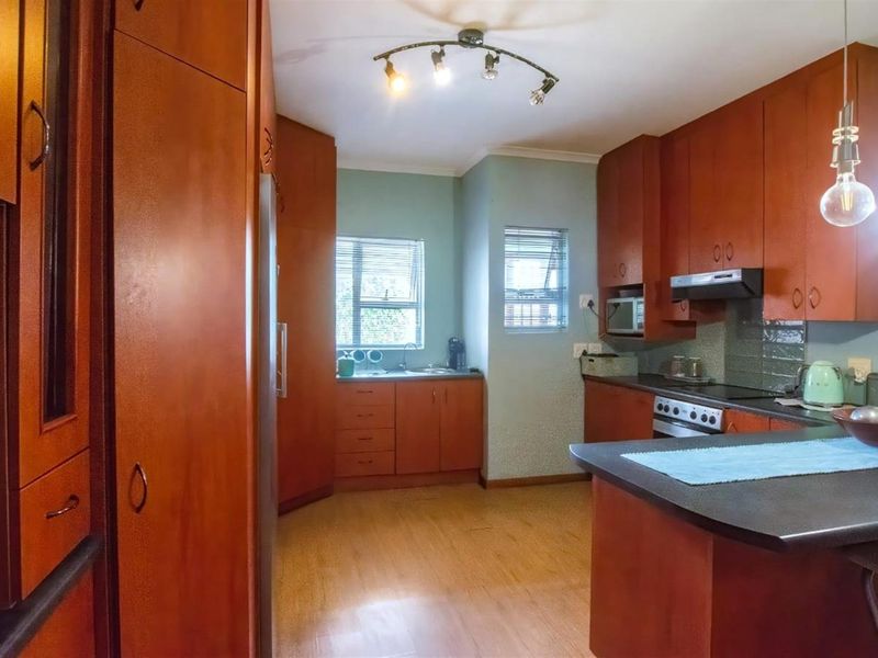 Spacious 4-Bedroom Home for Sale in Jeffreys Bay | Walk to Albatross Beach - Photo 8