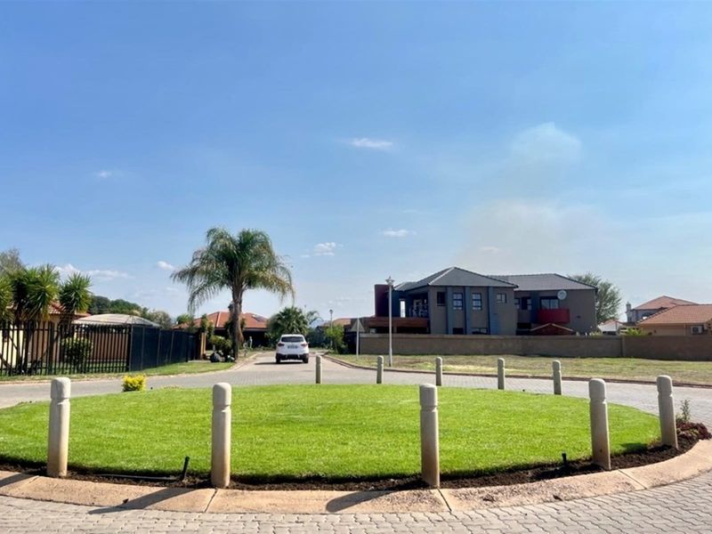 Take  the first step towards transforming your dreams into reality! - Photo 2