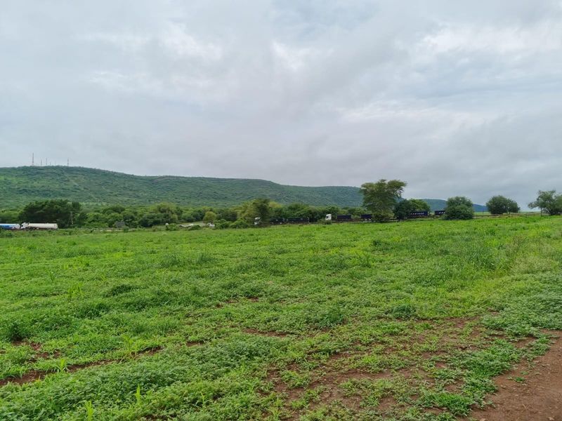 Lucrative investment property in Komatipoort - Photo 10