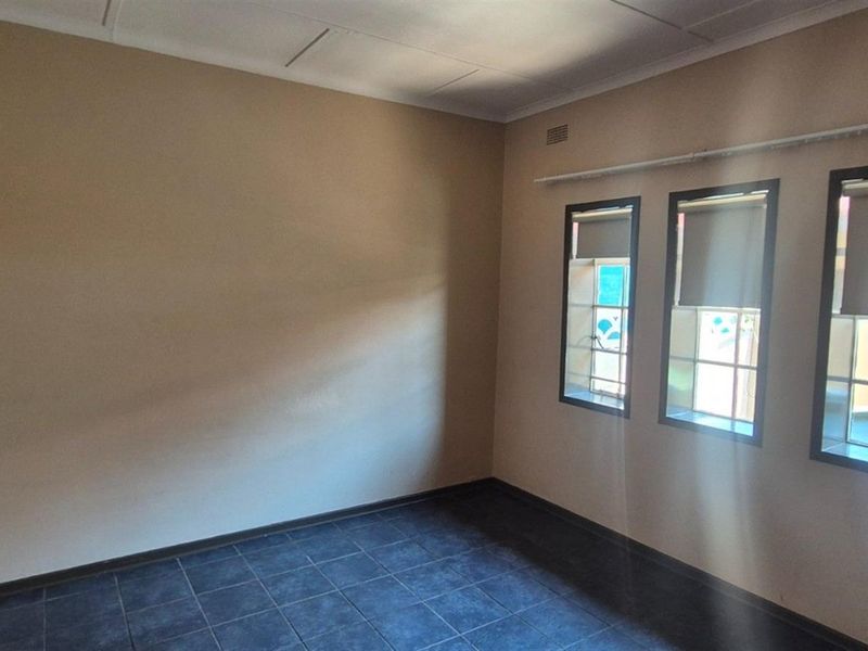 Ideal Investment Property - Photo 4