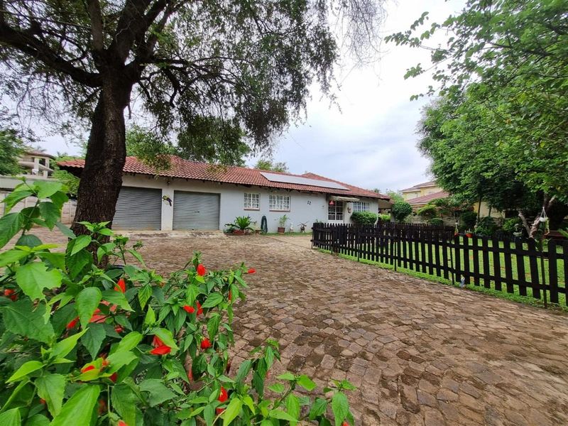 Affordable Prime Investment Property with Airbnb Income Potential - Owner Open to Offers - Photo 2