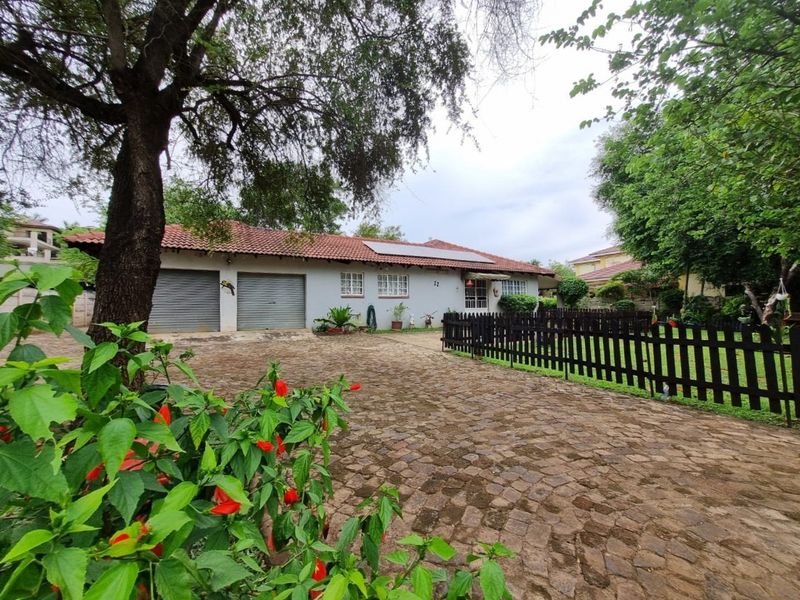 Affordable Prime Investment Property with Airbnb Income Potential - Owner Open to Offers - Photo 2