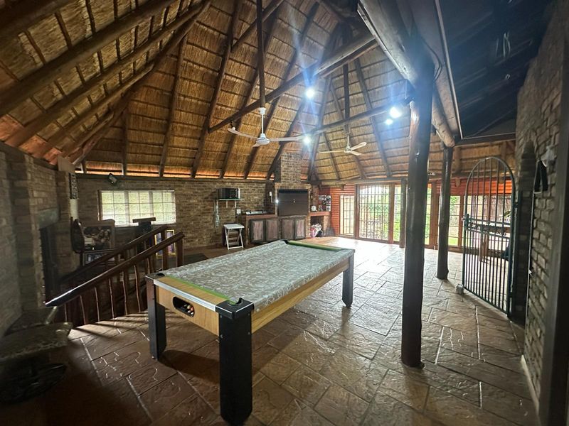 House For Sale in Faerie Glen, Pretoria - Photo 3