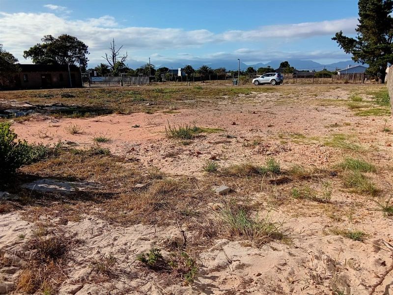 Large stand in Aloe Park with  no restrictions in building style - Photo 4