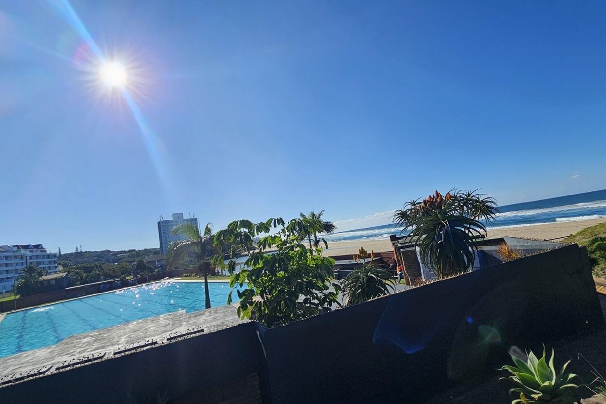Apartment For Sale in Margate, KwaZulu Natal - Photo 2