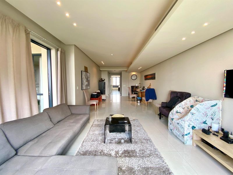 Luxury 2 Bed Apartment For Sale in Morningside, Sandton - Photo 3