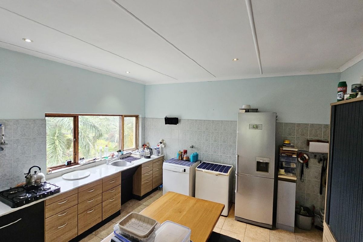 House For Sale in Margate, KwaZulu Natal - Photo 4