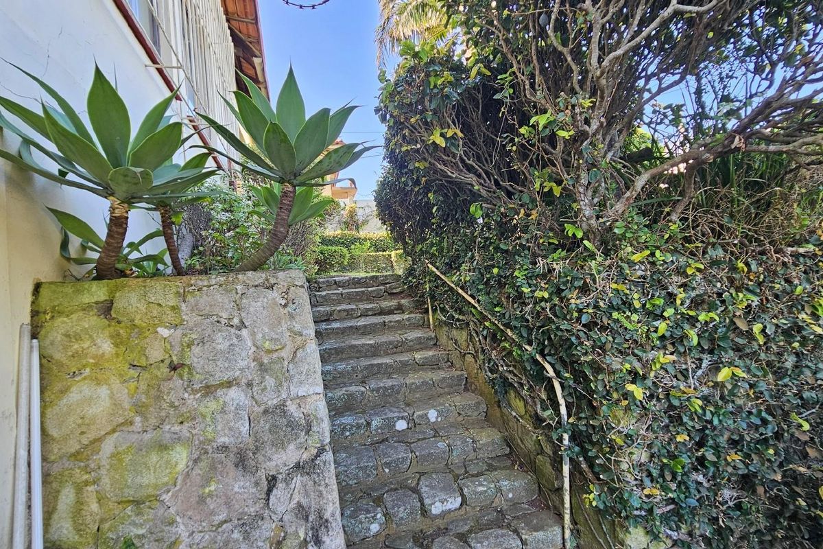 3 bedroom,2 bathroom Home For Sale in Margate, KwaZulu Natal - Photo 4