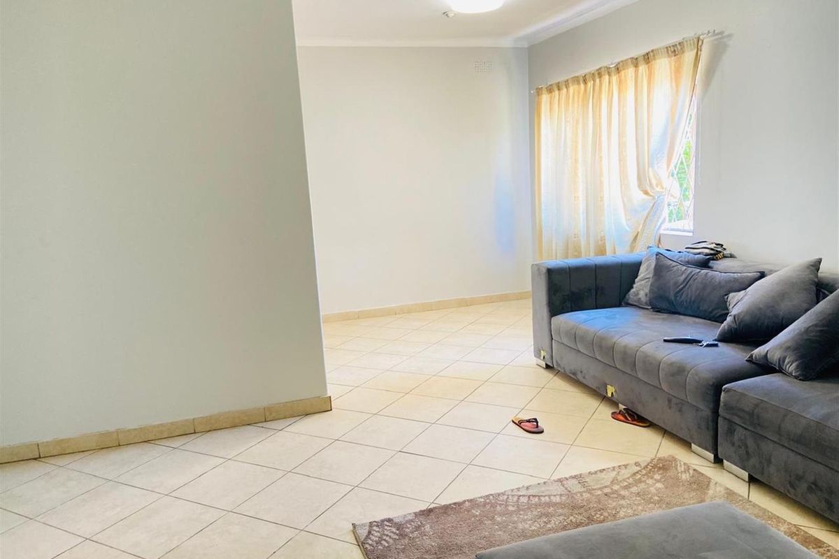 House To Rent in Athlone Park, Amanzimtoti, KwaZulu Natal - Photo 5