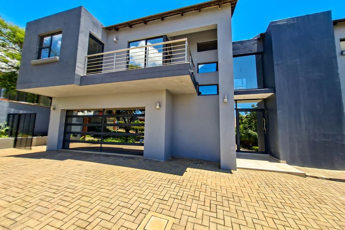 5 Bedroom Double Storey Family Home in Eldo Ridge Estate - Photo 3
