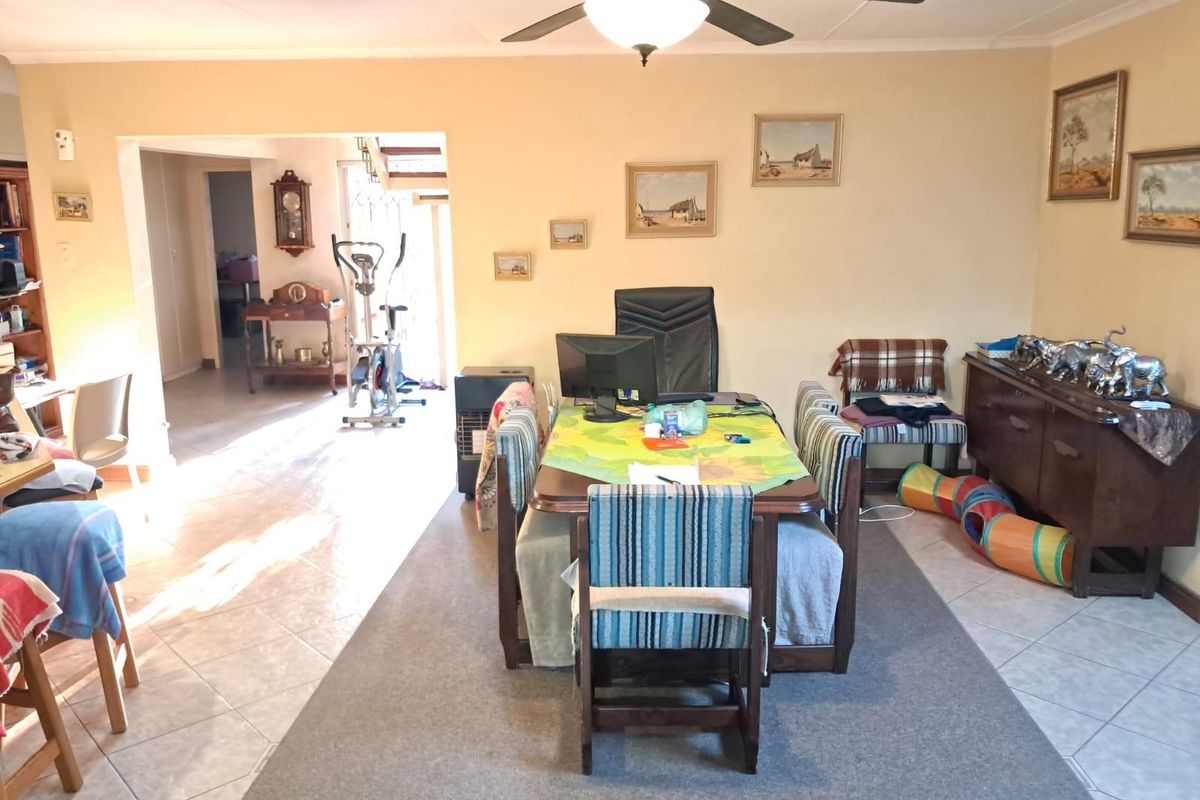 5 Bedroom House For Sale in Lyttelton Manor Centurion Gauteng - Photo 5