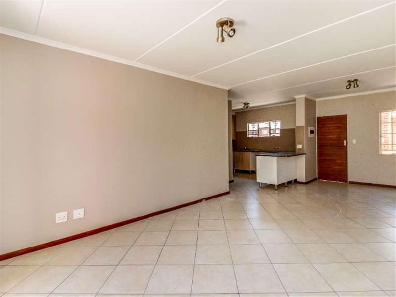 Own Your First Home At Minuet Complex! | No Depost! - Photo 7