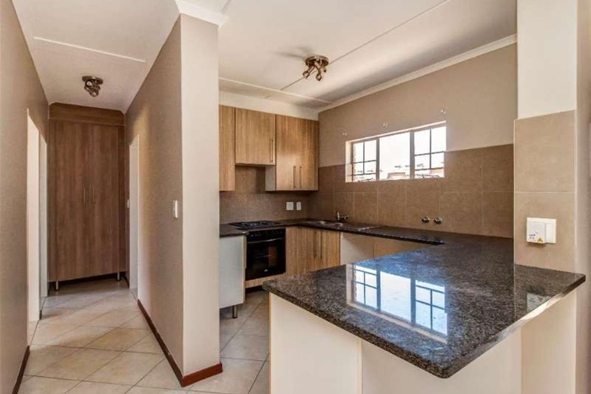 Own Your First Home At Minuet Complex! | No Depost! - Photo 4