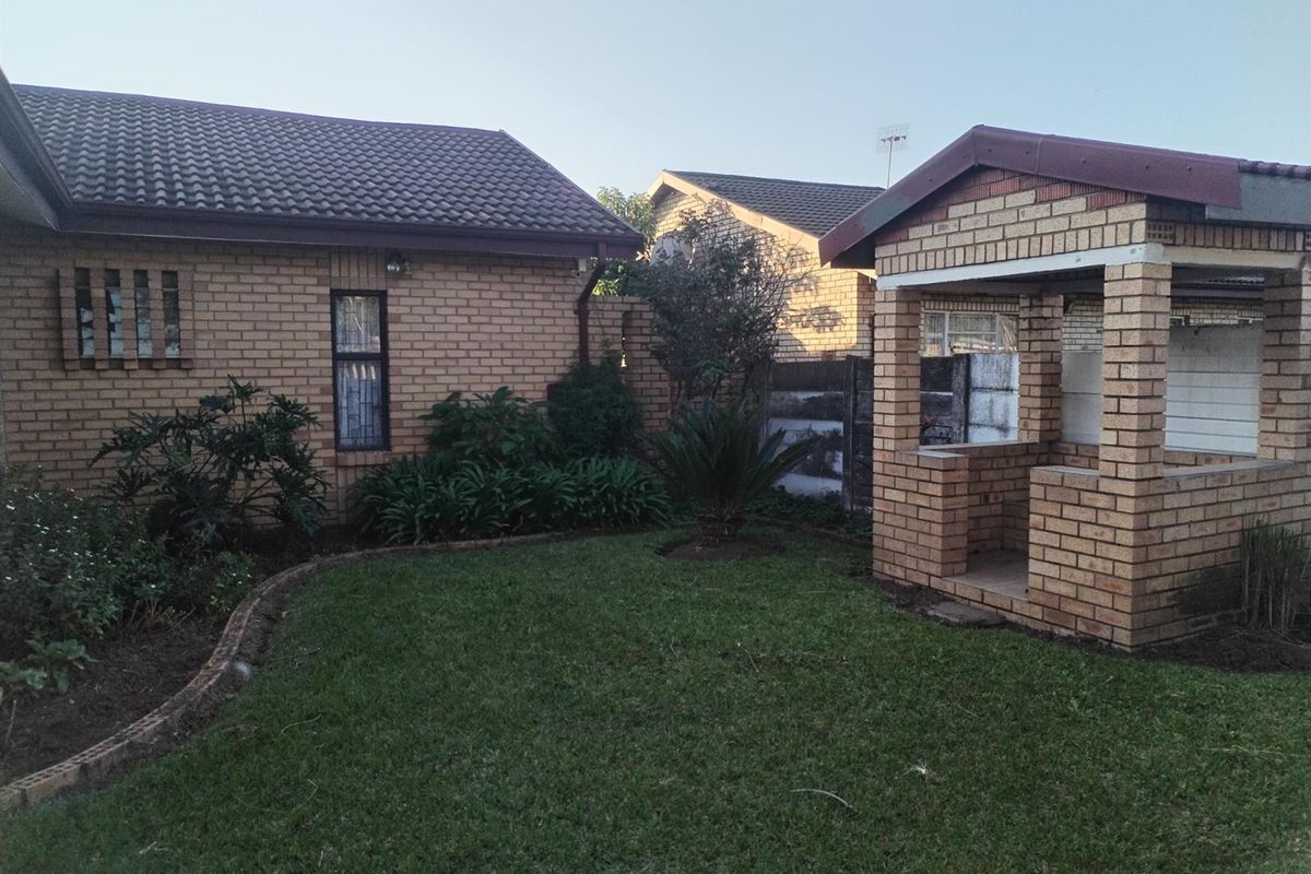 House For Sale in Lennoxton, Newcastle, KwaZulu Natal - Photo 4