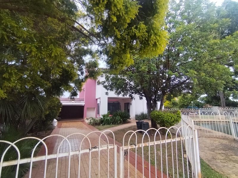 House For Sale in Lennoxton, Newcastle, KwaZulu Natal - Photo 4