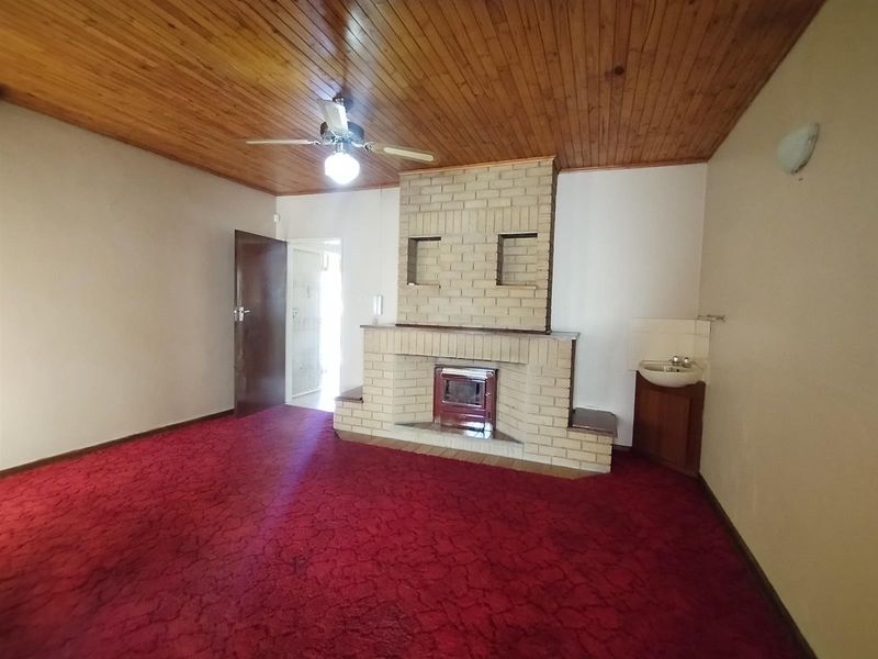 House For Sale in Paradise, Newcastle, KwaZulu Natal - Photo 7