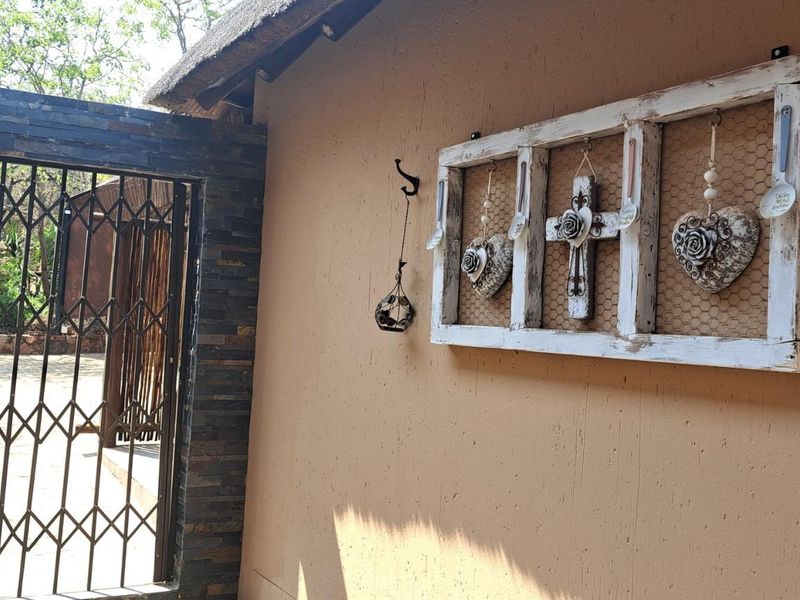 EXCLUSIVE FURNISHED PROPERTY FOR SALE - Photo 2