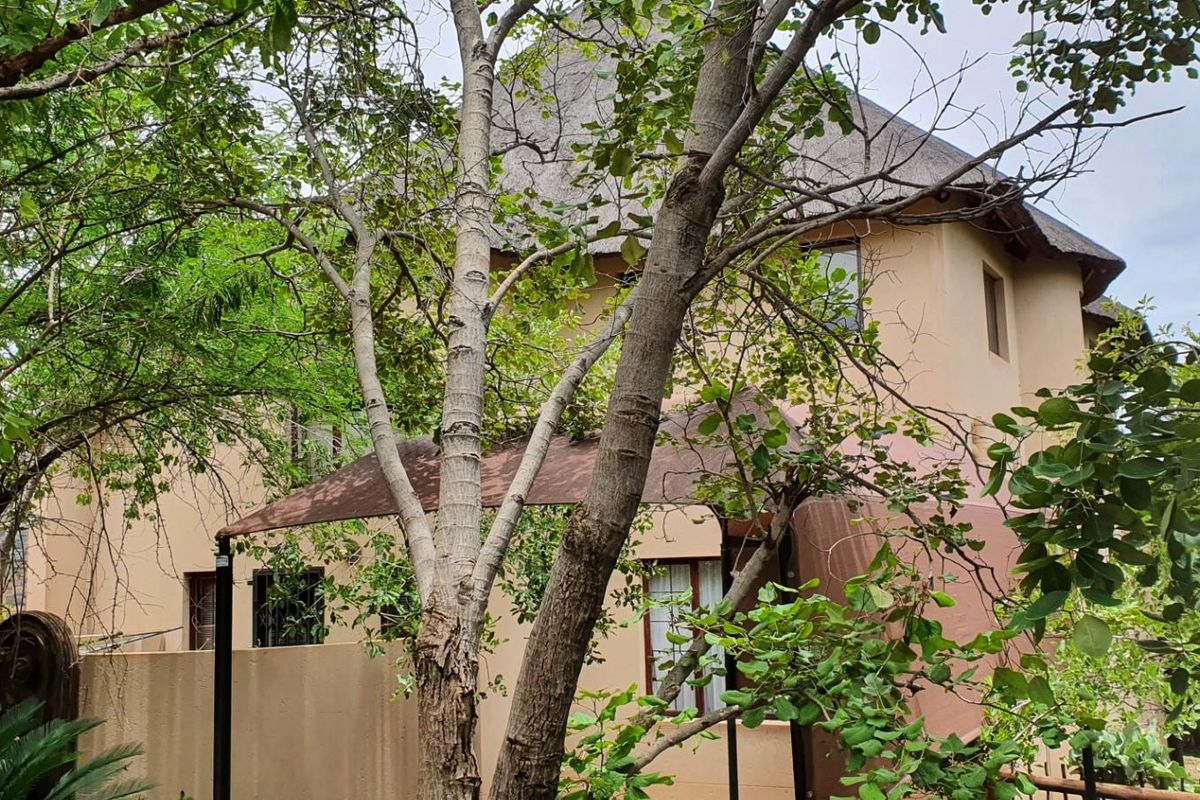 EXCLUSIVE FURNISHED PROPERTY FOR SALE - Photo 3