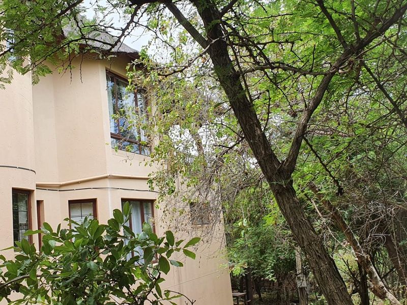 EXCLUSIVE FURNISHED PROPERTY FOR SALE - Photo 6