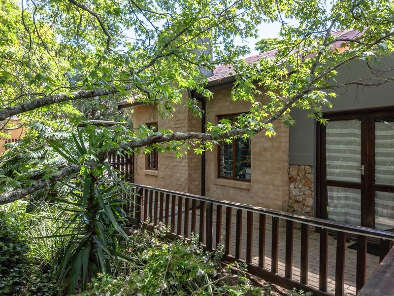 Forest-Like Garden Retreat - Hunters Home - Photo 10