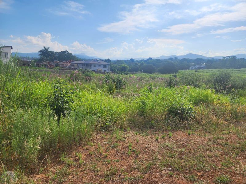 Prime Stand for sale in Popular Riverside Estate - Photo 3