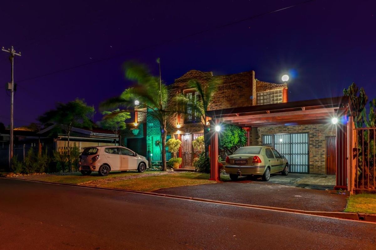 House For Sale in Townsend Estate, Goodwood - Photo 2