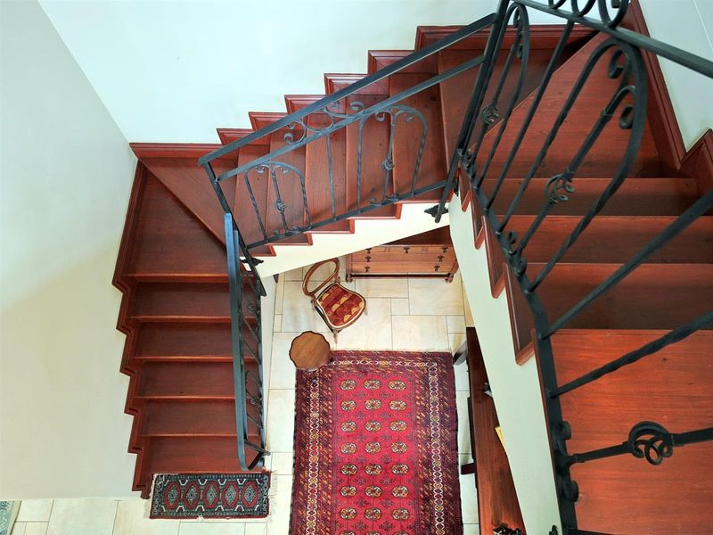 Exclusive Tuscan Townhouse For Sale in Westville,  Durban, KwaZulu Natal - Photo 8