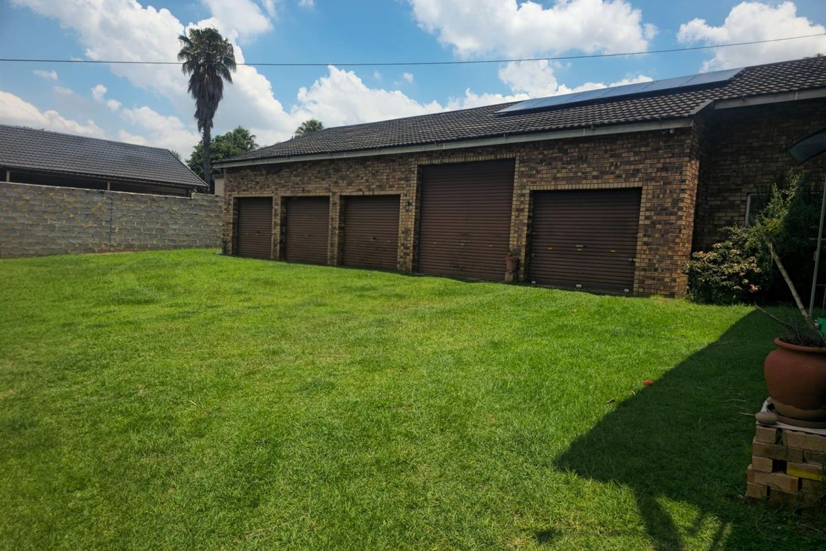 House For Sale in Del Judor Ext 2, Del Judor, Witbank - Photo 5