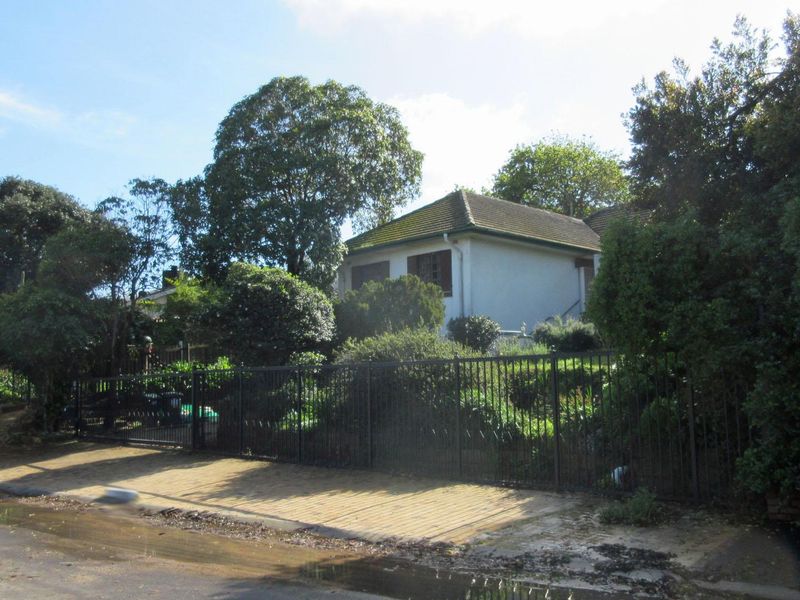 House For Sale in Durbanville - Photo 4