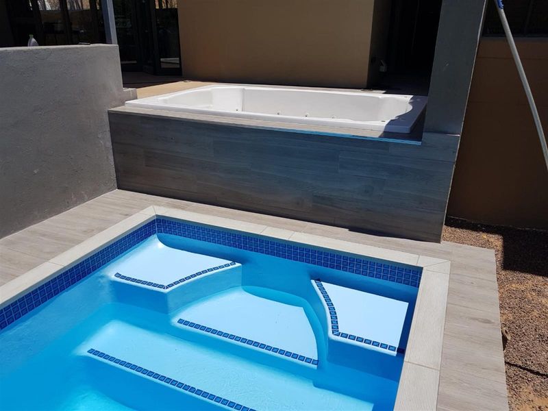 Tranquil Bushveld home with Spectacular Waterberg Views - Zwartkloof Game Reserve - North Facing - Photo 4