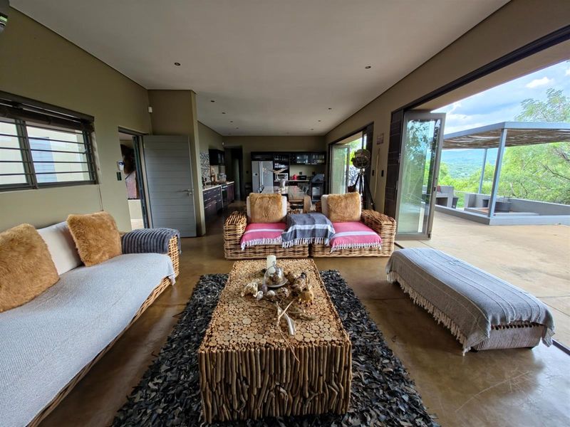 Tranquil Bushveld home with Spectacular Waterberg Views - Zwartkloof Game Reserve - North Facing - Photo 8