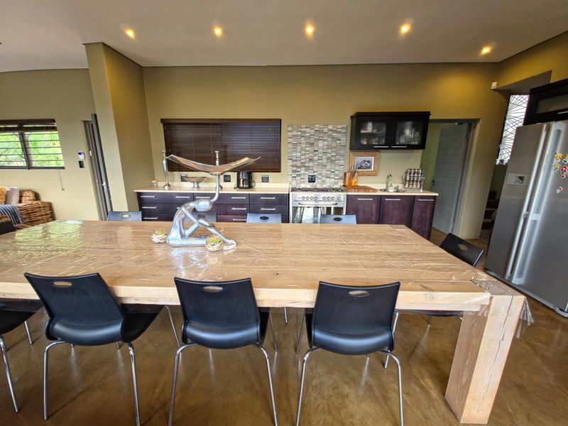 Tranquil Bushveld home with Spectacular Waterberg Views - Zwartkloof Game Reserve - North Facing - Photo 9