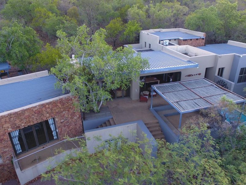 Tranquil Bushveld home with Spectacular Waterberg Views - Zwartkloof Game Reserve - North Facing - Photo 2