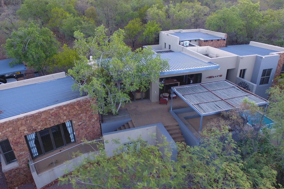 Tranquil Bushveld home with Spectacular Waterberg Views - Zwartkloof Game Reserve - North Facing - Photo 2