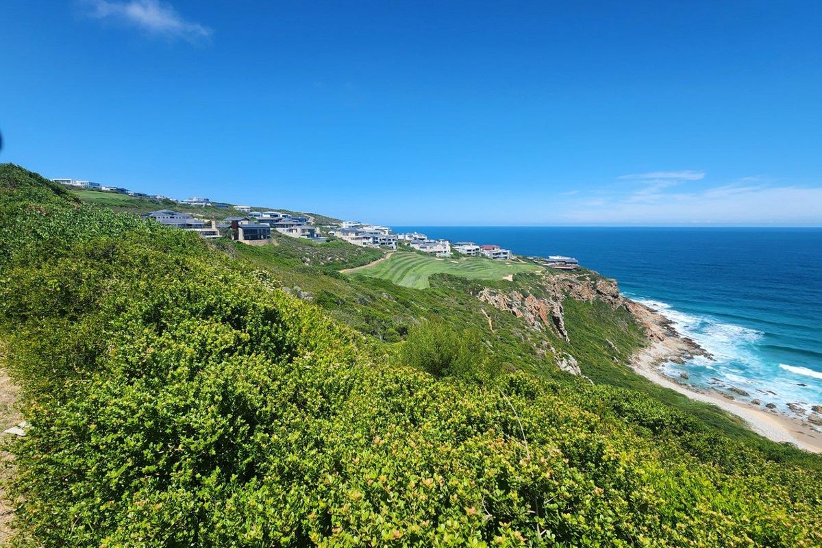 Cliffside Vacant Stand, Panoramic Ocean Views, Luxury Living! - Photo 3