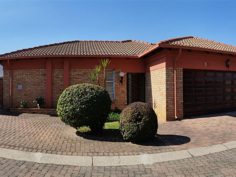 House To Rent in Bartlett, Boksburg - Photo 1