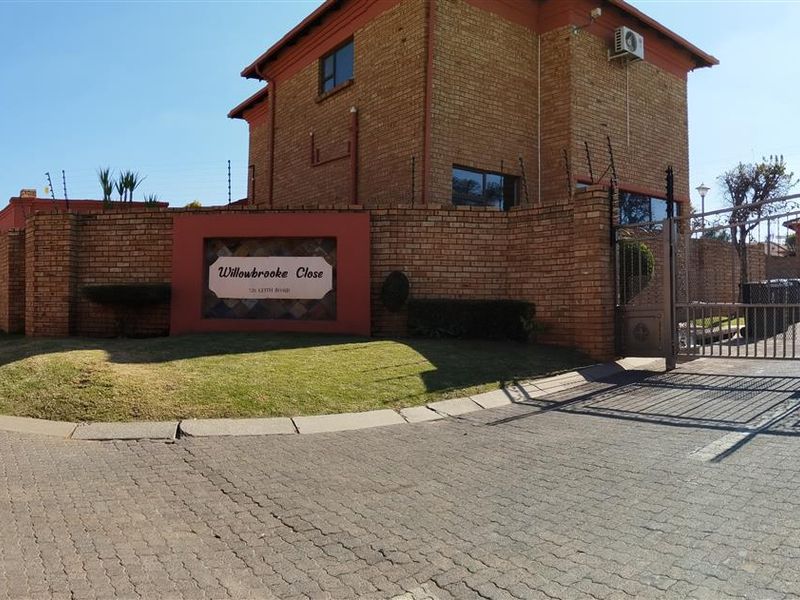 House To Rent in Bartlett, Boksburg - Photo 2