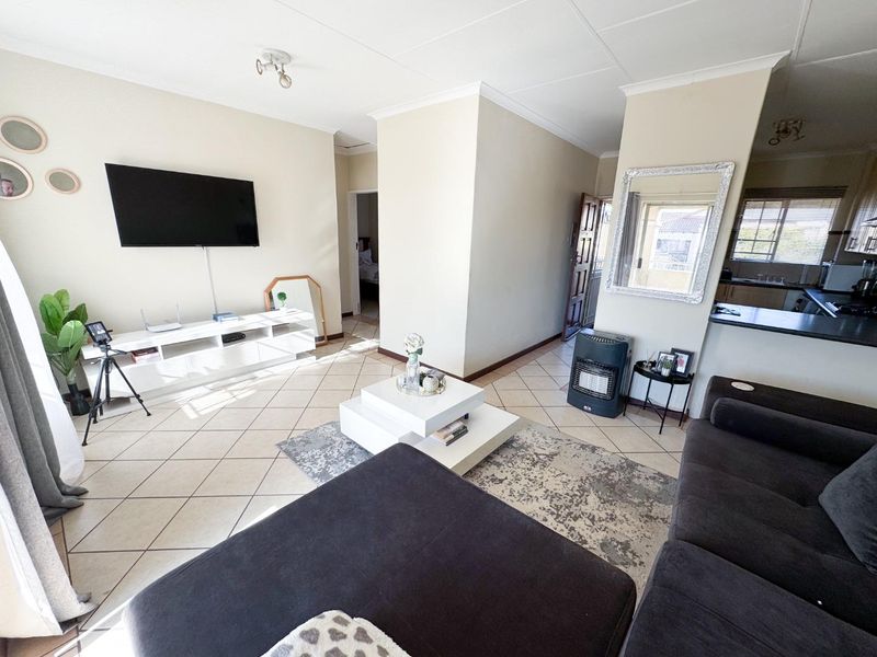 Apartment For Sale in Monavoni, Centurion - Photo 4