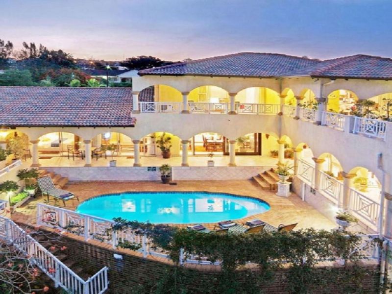 House For Sale in Umhlanga Central, Umhlanga, KwaZulu Natal - Photo 2