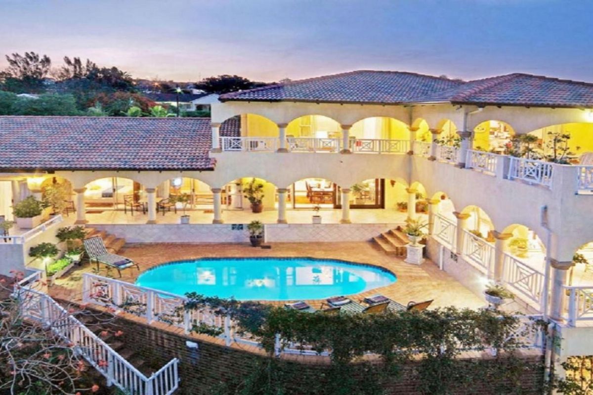 House For Sale in Umhlanga Central, Umhlanga, KwaZulu Natal - Photo 2